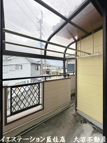 2階和室から物干しへ