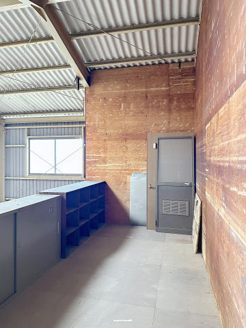 倉庫2階物置部分