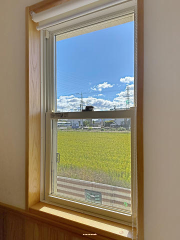 窓枠ホワイトアッシュ