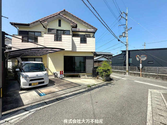 外観と接道状況