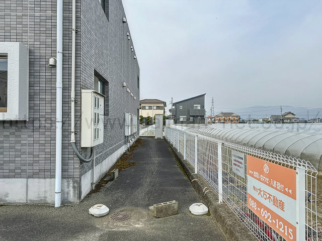 建物北側敷地