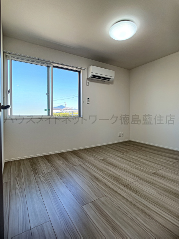 洋室6.08帖