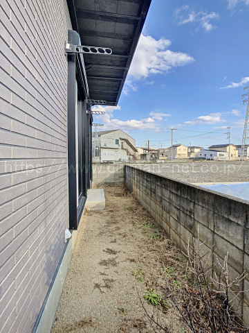 庭　（西から撮影）