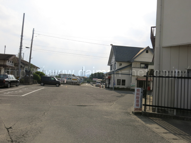 物件と板野駅