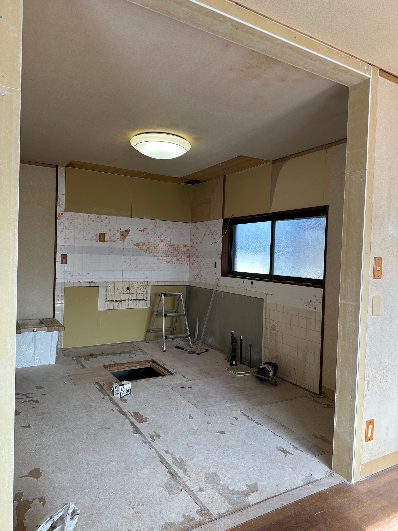 藍住町矢上リノベ戸建て